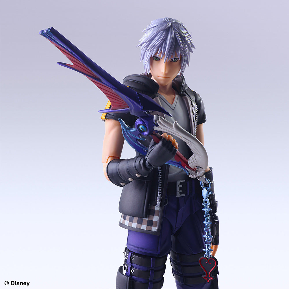 These Kingdom Hearts Figurines are Royally Cute »