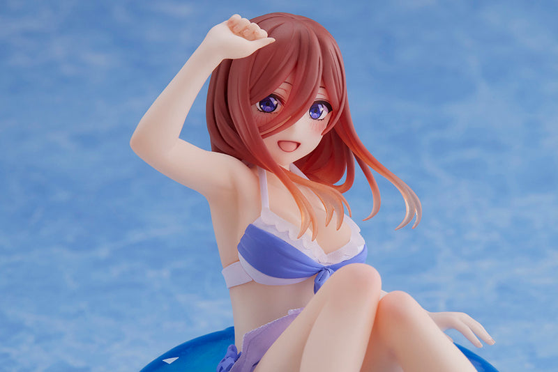 Taito Aqua Float Girls Miku Nakano - The Quintessential Quintuplets Prize Figure