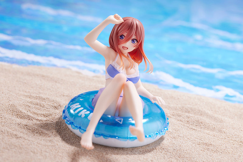 Taito Aqua Float Girls Miku Nakano - The Quintessential Quintuplets Prize Figure