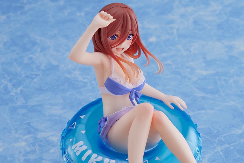 Taito Aqua Float Girls Miku Nakano - The Quintessential Quintuplets Prize Figure